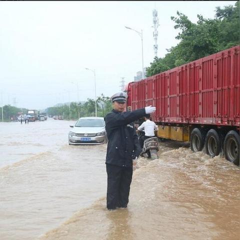 全国天气实时气象图(全国天气降雨图) 全国天气实时气象图(全国天气降雨图)